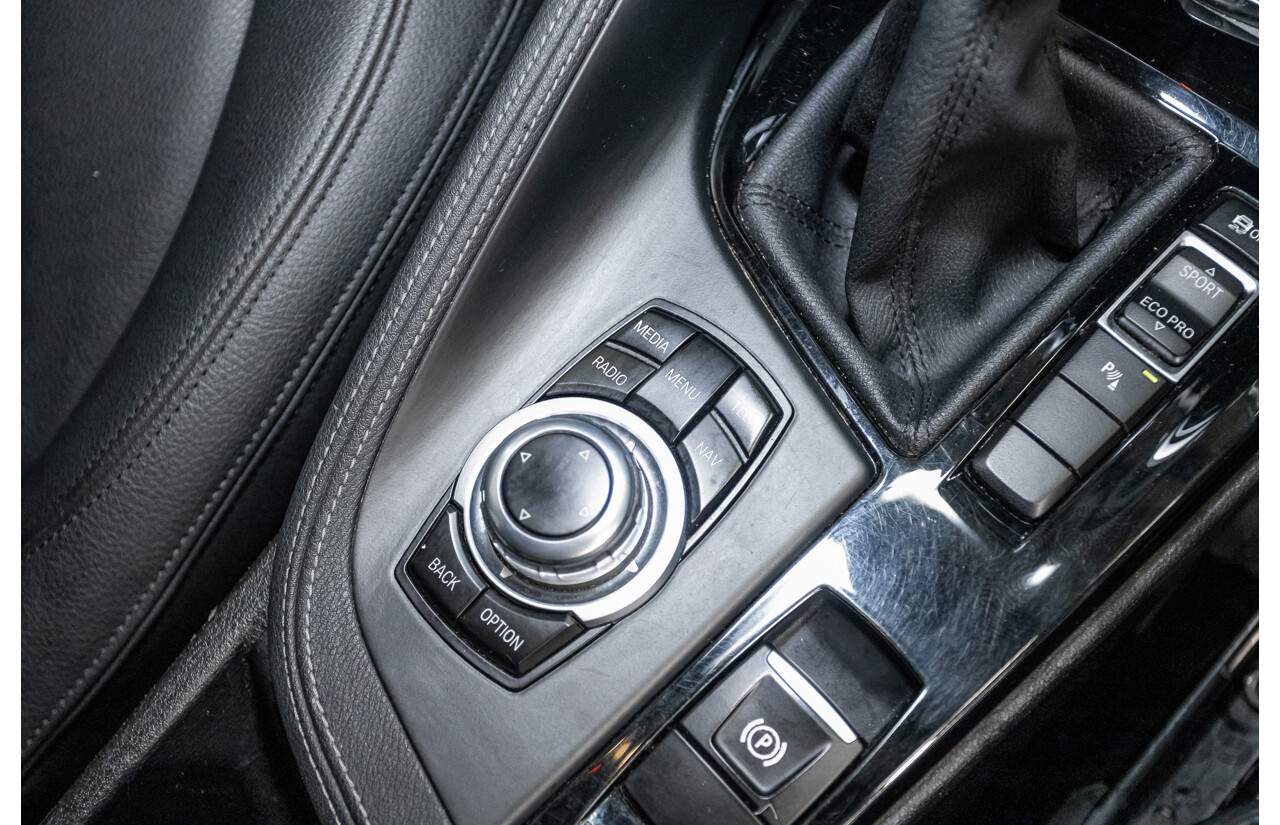 03/2016 BMW X1 sDrive 18D F48 4D Wagon Silver Turbo Diesel 2.0L