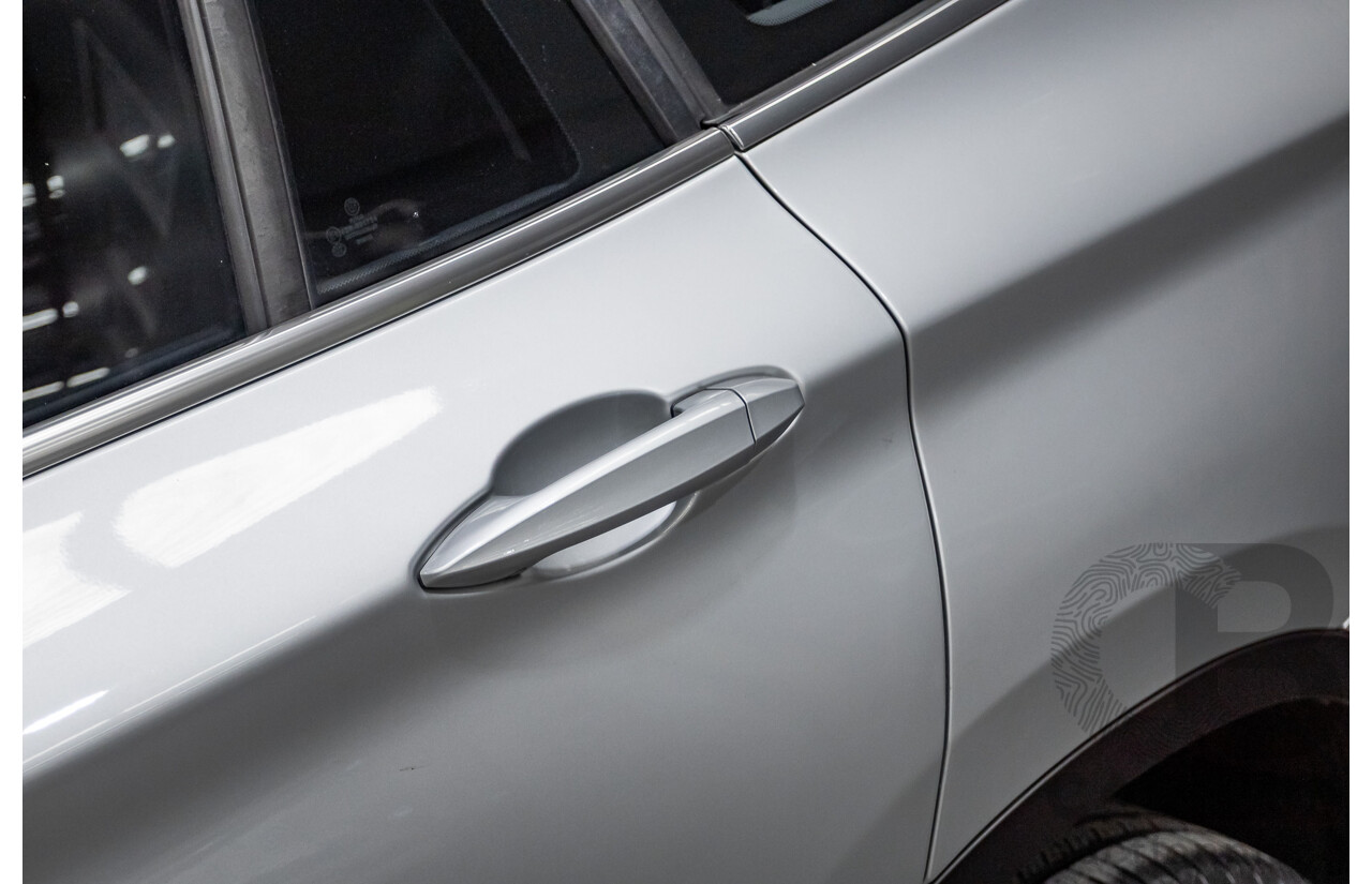 03/2016 BMW X1 sDrive 18D F48 4D Wagon Silver Turbo Diesel 2.0L