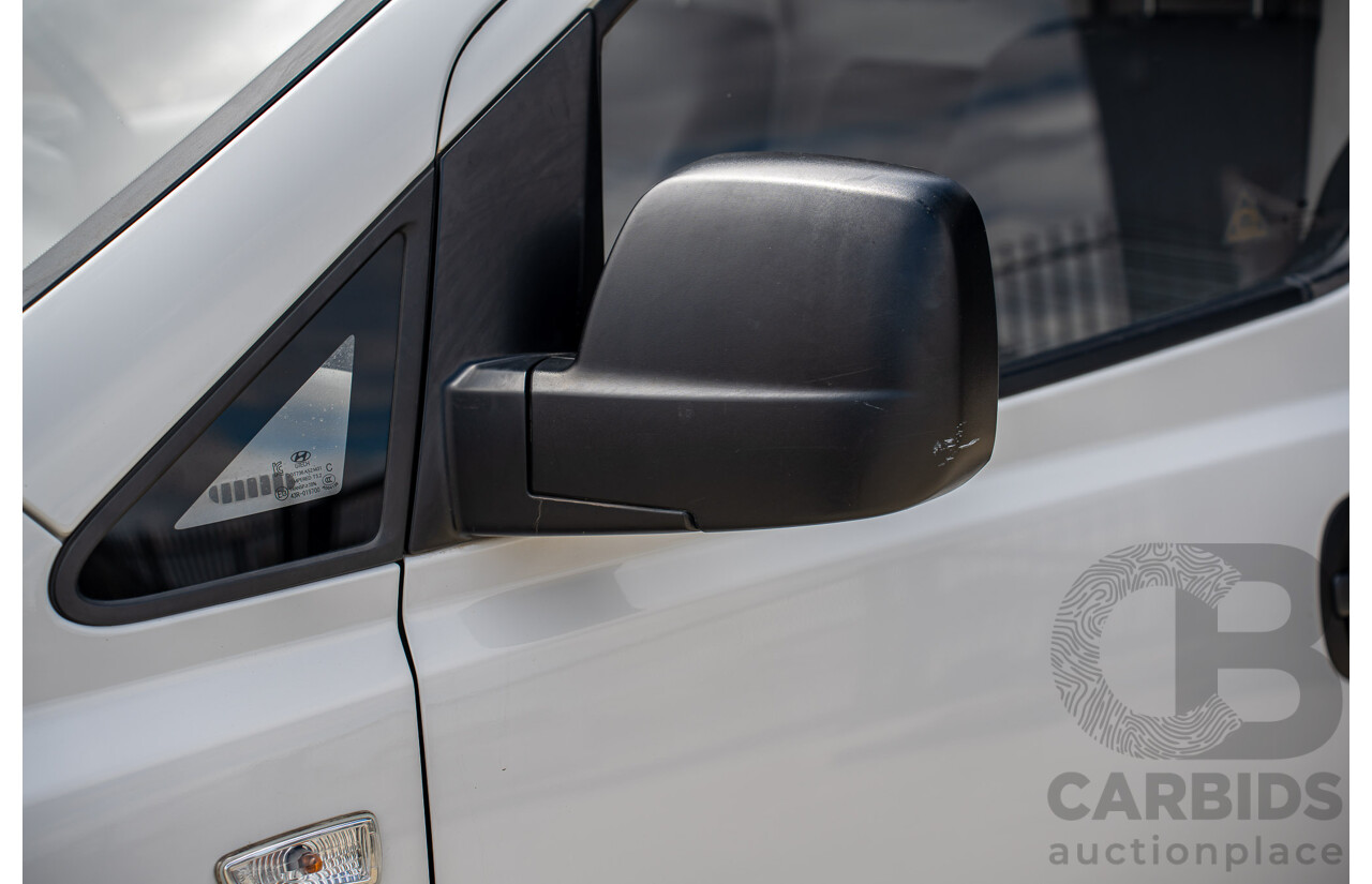 10/2020 Hyundai i-Load 3S TWIN SWING TQ4 MY21 4D Van Creamy White Turbo Diesel 2.5L