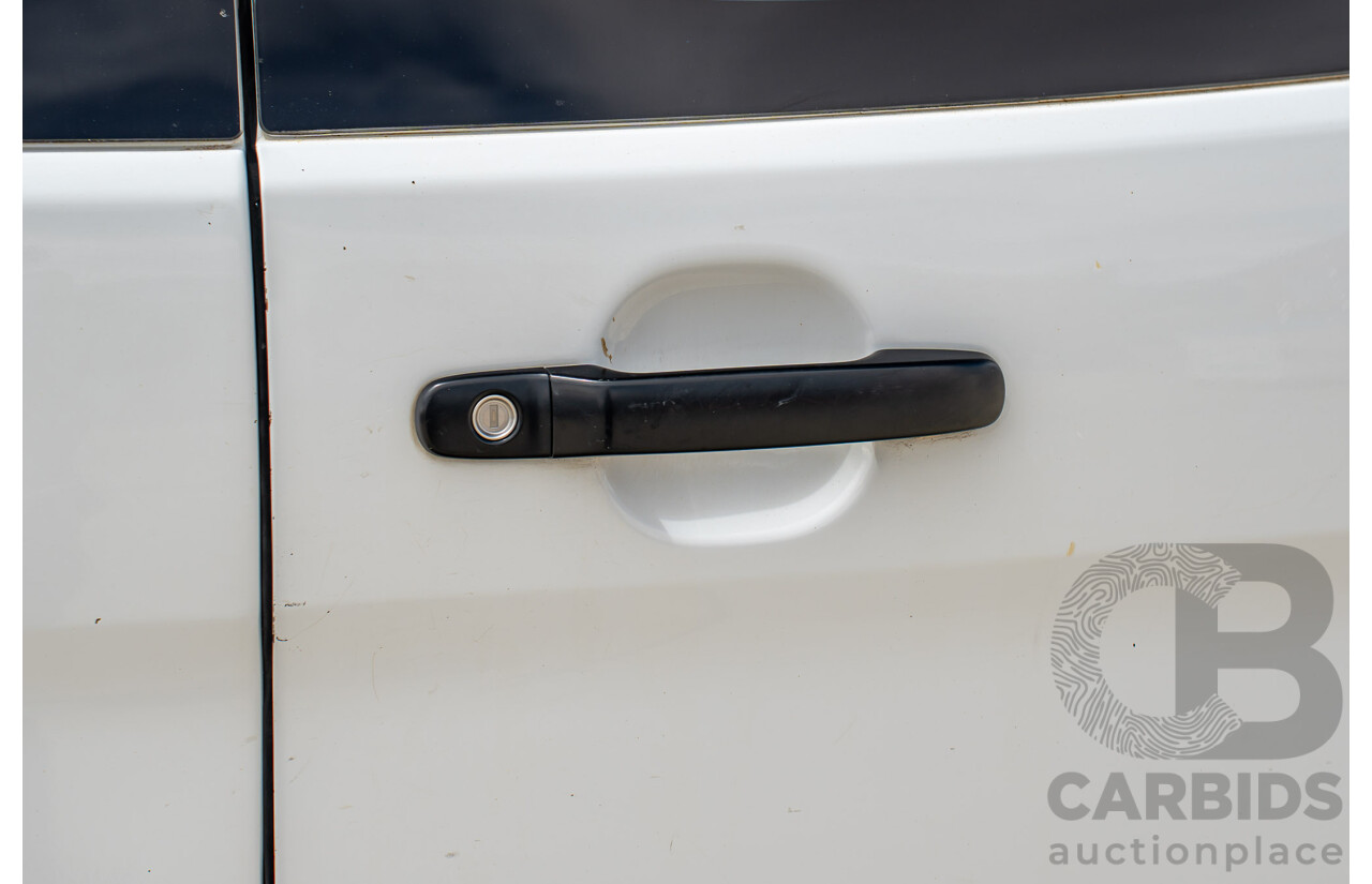 10/2020 Hyundai i-Load 3S TWIN SWING TQ4 MY21 4D Van Creamy White Turbo Diesel 2.5L