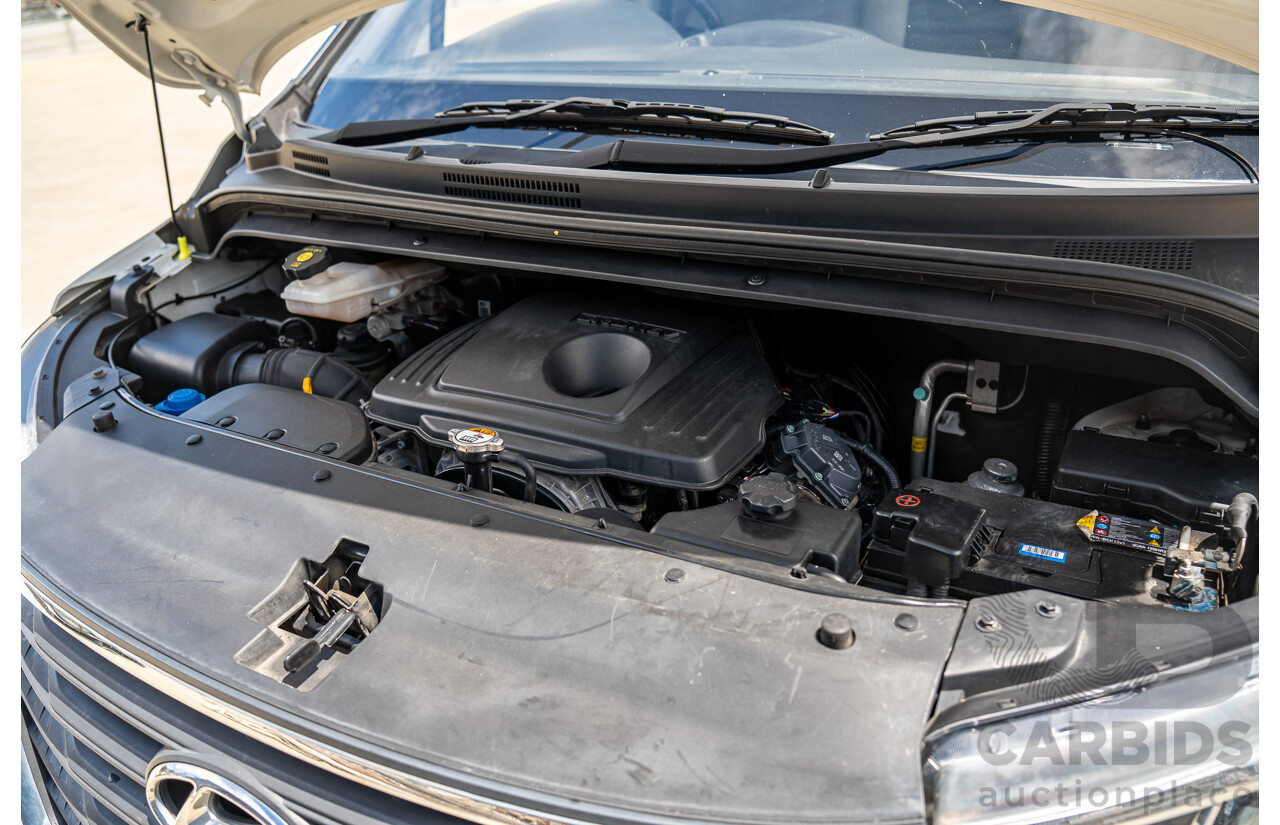 10/2020 Hyundai i-Load 3S TWIN SWING TQ4 MY21 4D Van Creamy White Turbo Diesel 2.5L