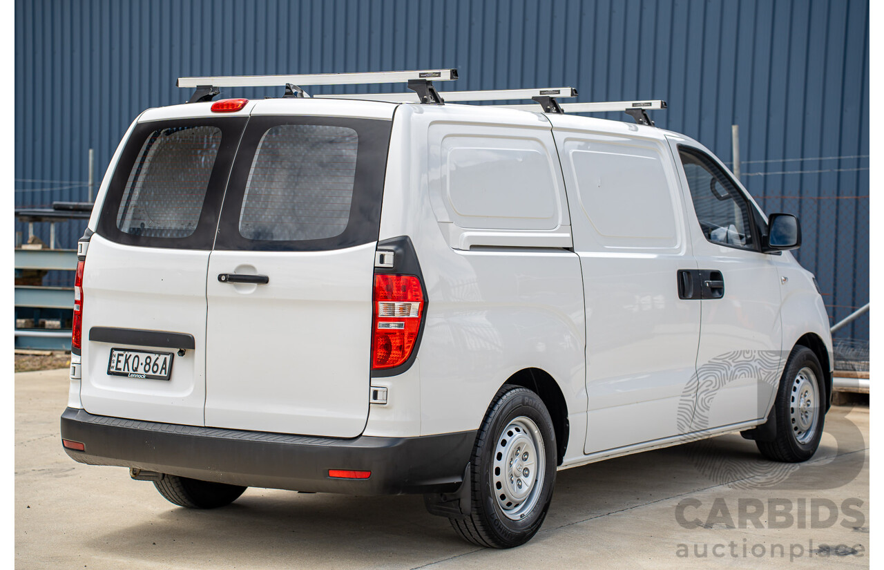 10/2020 Hyundai i-Load 3S TWIN SWING TQ4 MY21 4D Van Creamy White Turbo Diesel 2.5L