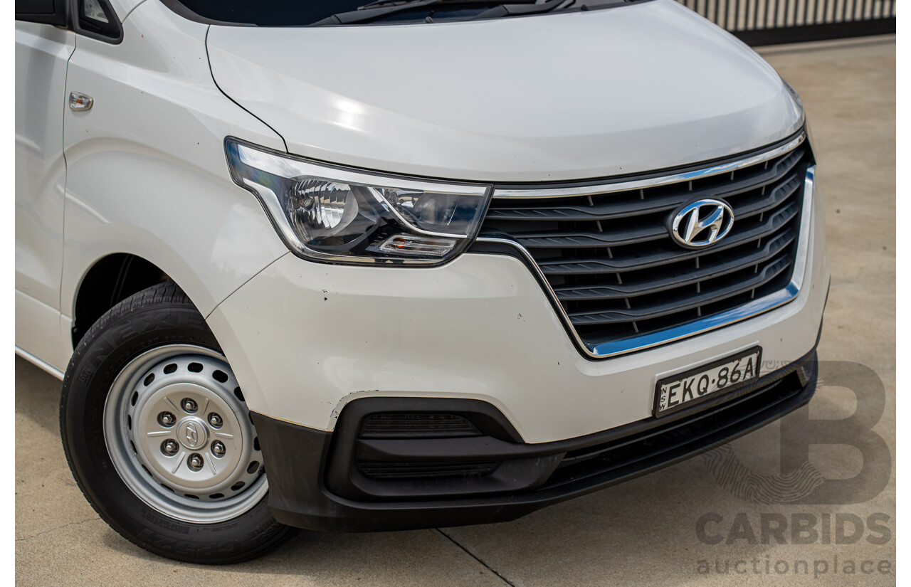 10/2020 Hyundai i-Load 3S TWIN SWING TQ4 MY21 4D Van Creamy White Turbo Diesel 2.5L