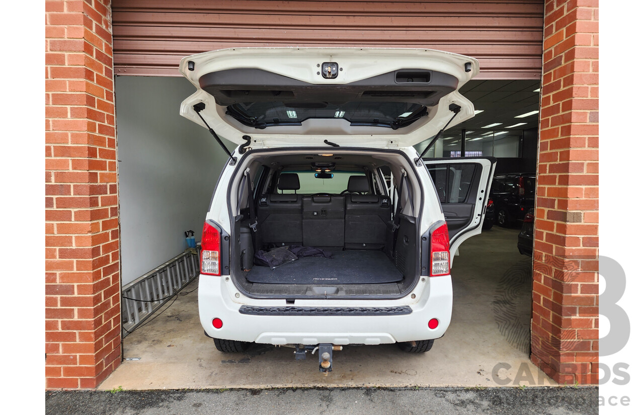 5/2012 Nissan Pathfinder Ti (4x4) R51 SERIES 4 4d Wagon White 2.5L