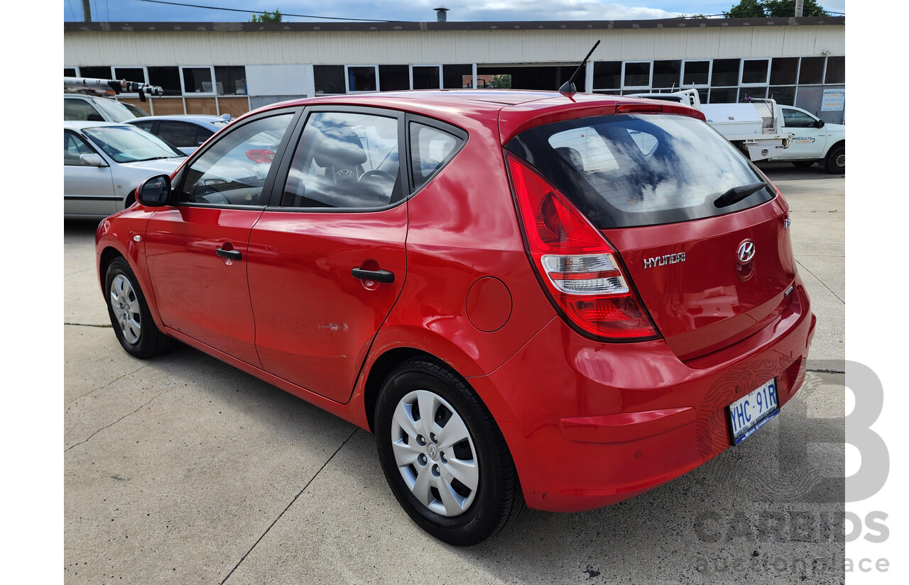 3/2010 Hyundai i30 SX FD MY10 5d Hatchback Red 2.0L
