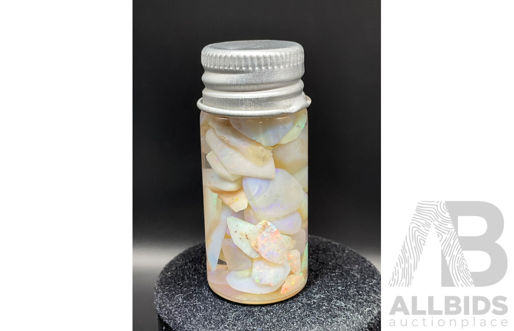 Lightning Ridge, Coober Pedy, Mintabie Opals (58TCW, 62TCW, 68TCW) and Australian Certified OPAL, 5.72ct  - Lot of 4