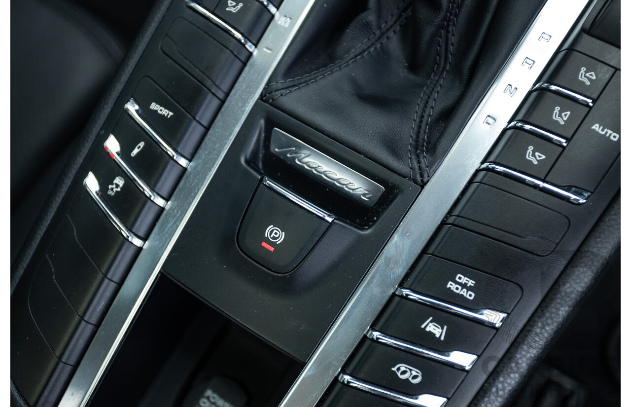 9/2016 Porsche Macan GTS (AWD) 95B MY16 4d Wagon Jet Black Metallic Twin Turbo V6 3.0L - Statutory Write Off