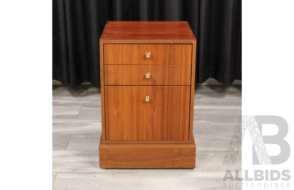 Faux Veneer Three Drawer Office Mobile