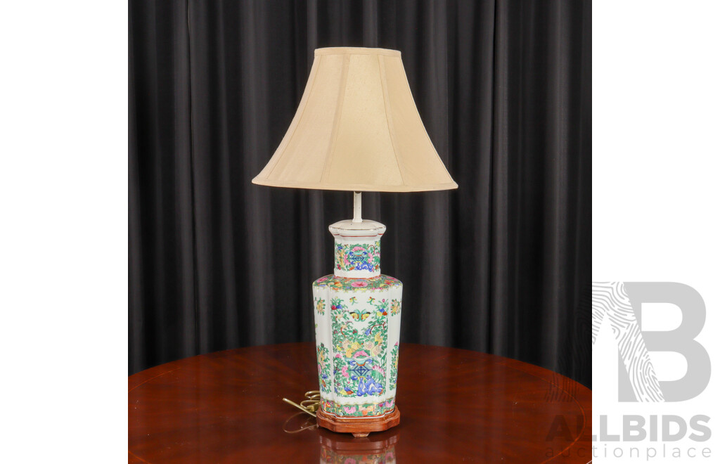 Large Chinese Style Glazed Ceramic Table Lamp