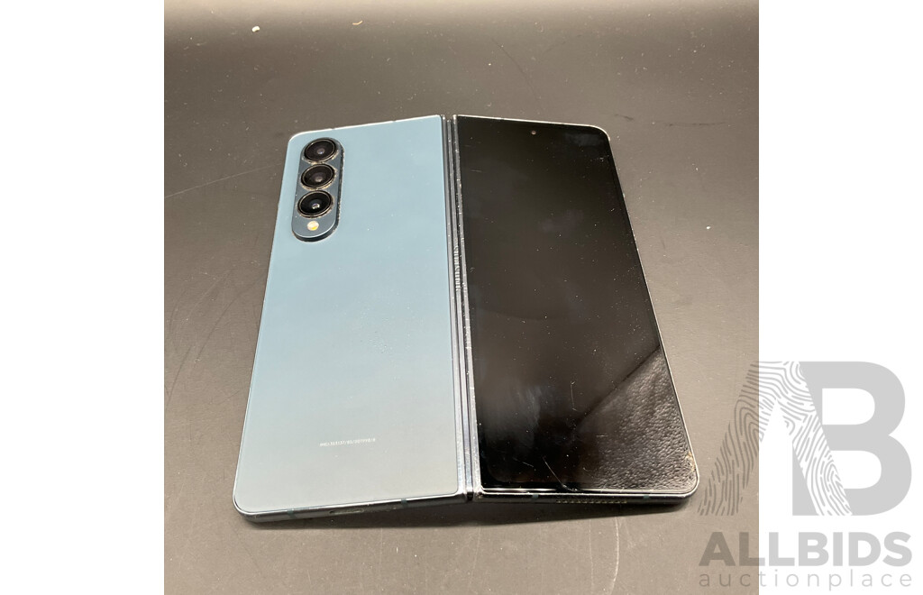 Samsung Galaxy Z Fold 4  512GB  (SM-F936B) - Grey