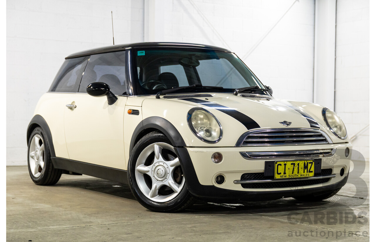 1/2005 Mini Cooper R50 2d Hatchback Pepper White 1.6L