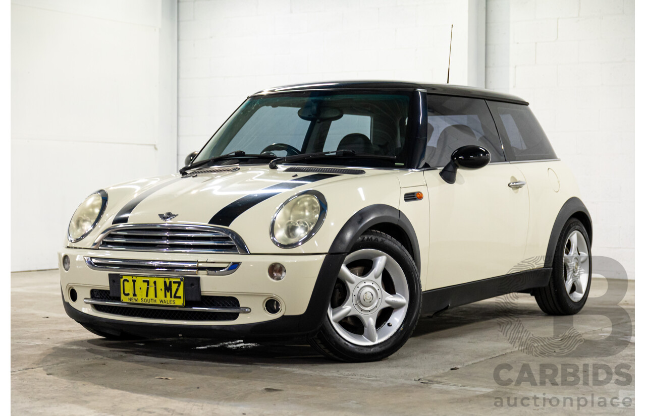 1/2005 Mini Cooper R50 2d Hatchback Pepper White 1.6L