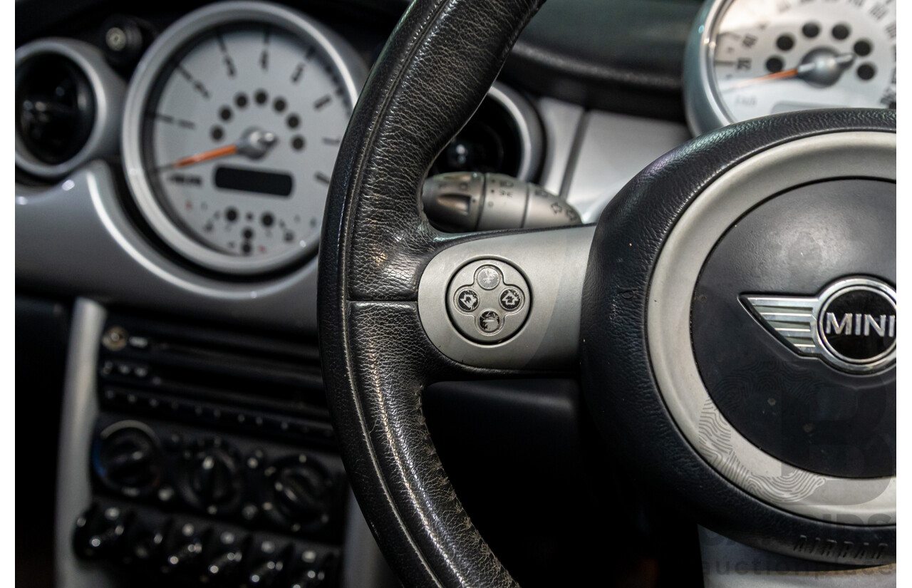 1/2005 Mini Cooper R50 2d Hatchback Pepper White 1.6L