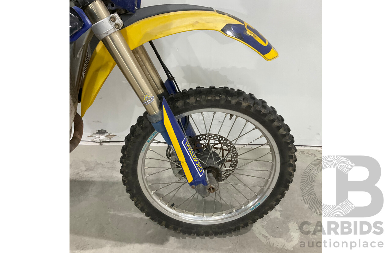 2005 Husqvarna Dirt Bike