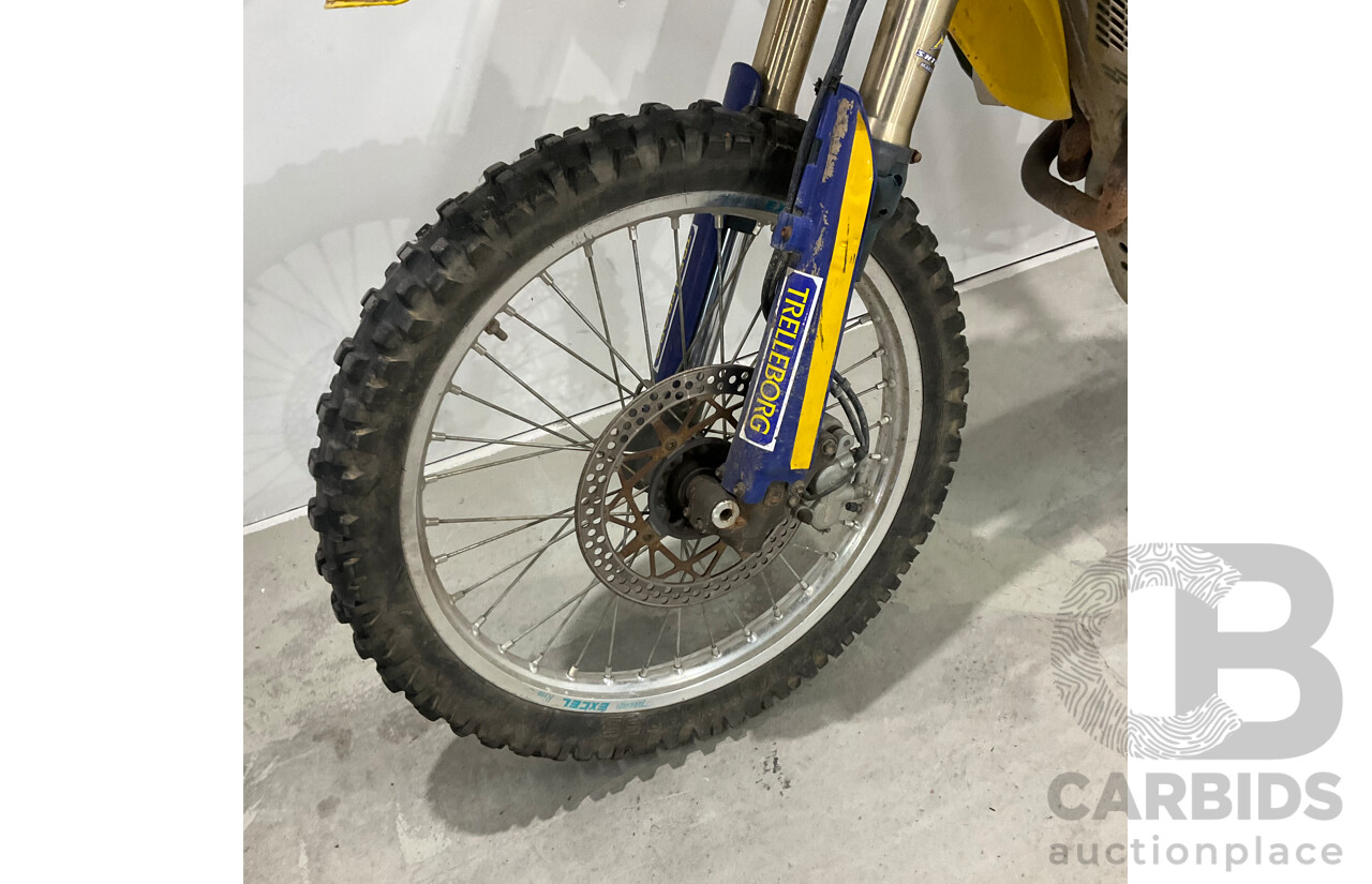 2005 Husqvarna Dirt Bike