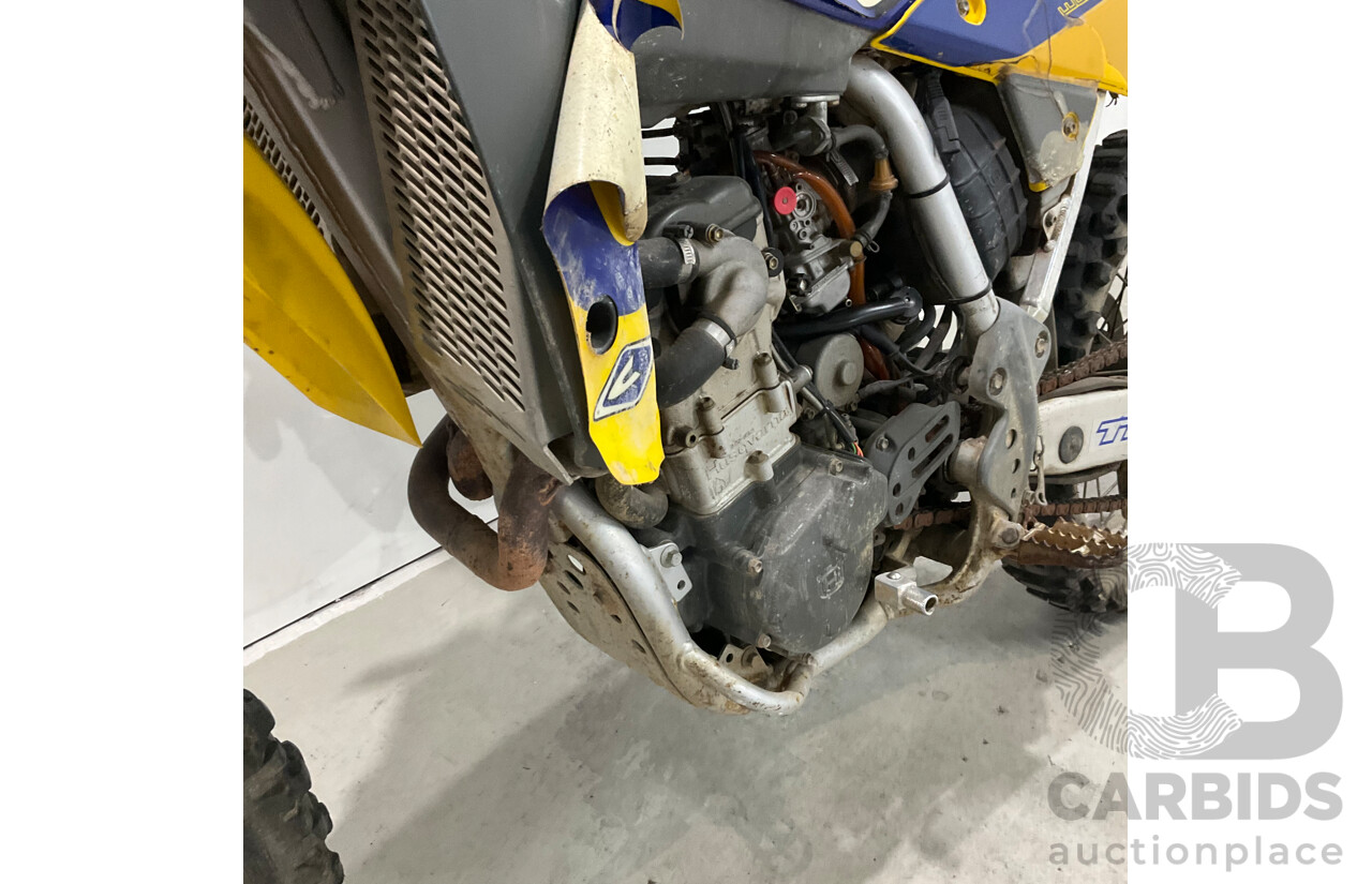 2005 Husqvarna Dirt Bike