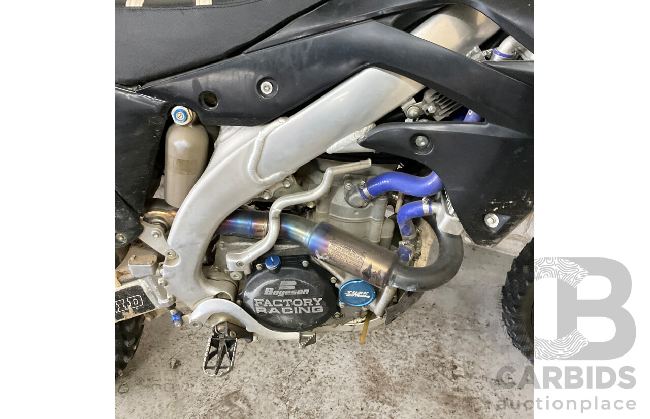 2014 Kawasaki KX450F KX450FF Dirt Bike