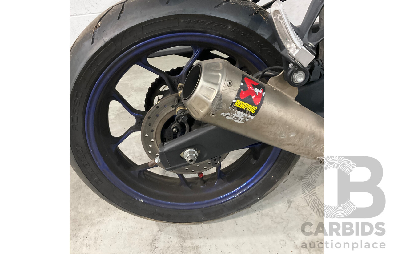 2016 YAMAHA YZF-R3 MOTOR CYCLE - BLUE