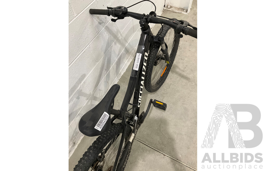 SPECIALIZED Rockhopper Sport Mountain Bike