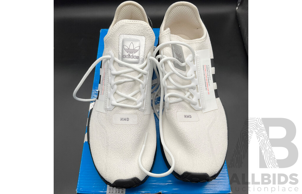 ADIDAS NMD_ R1.V2 Size US11 & LUCID White/Black Shoes Size US13