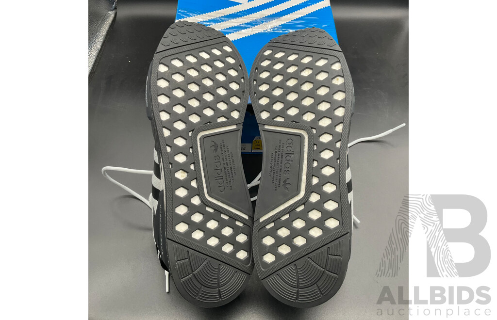 ADIDAS NMD_ R1.V2 Size US11 & LUCID White/Black Shoes Size US13