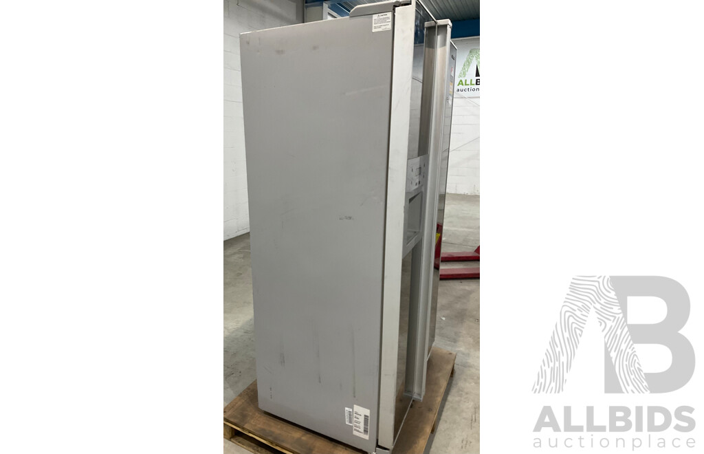 SAMSUNG Side-be-side Refrigerator (SRS582DRKGM)