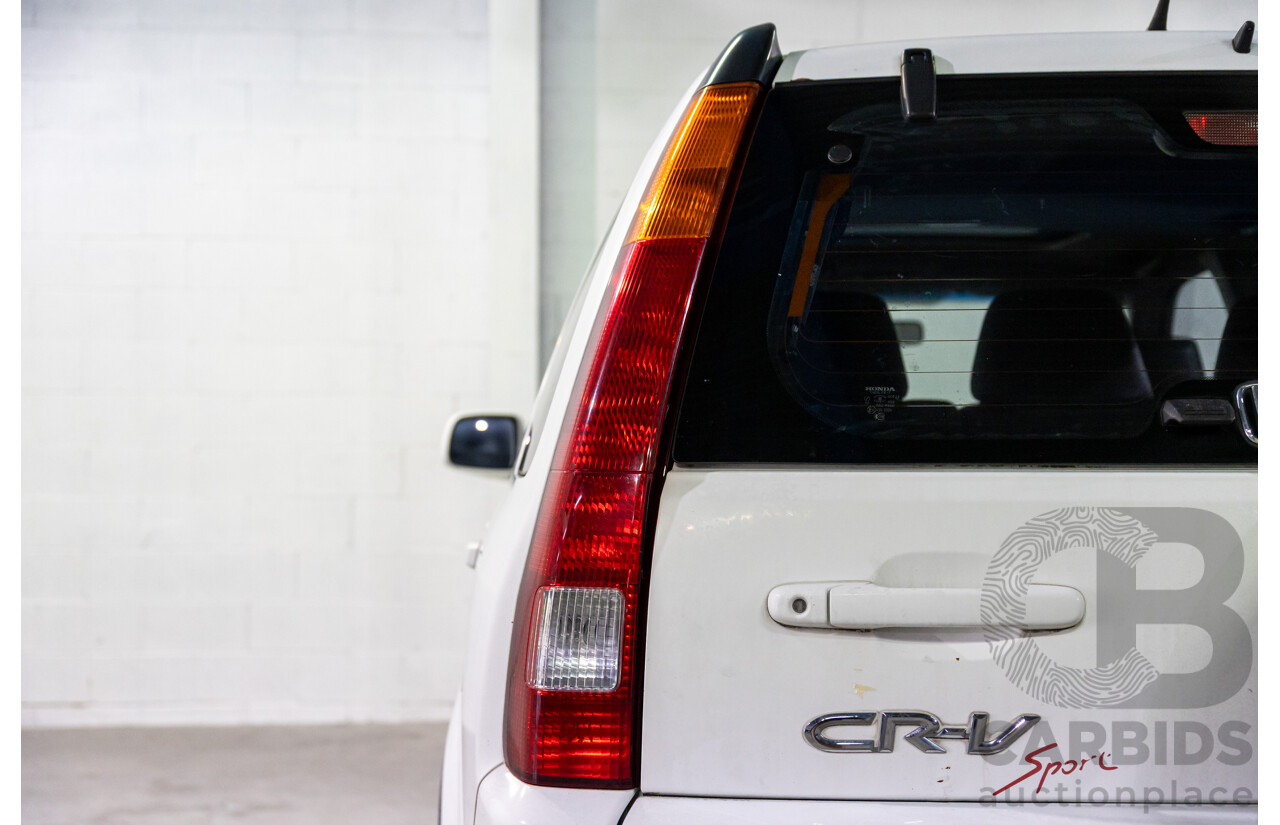 8/2002 Honda CR-V (4x4) MY02 4d Wagon Taffeta White 2.4L