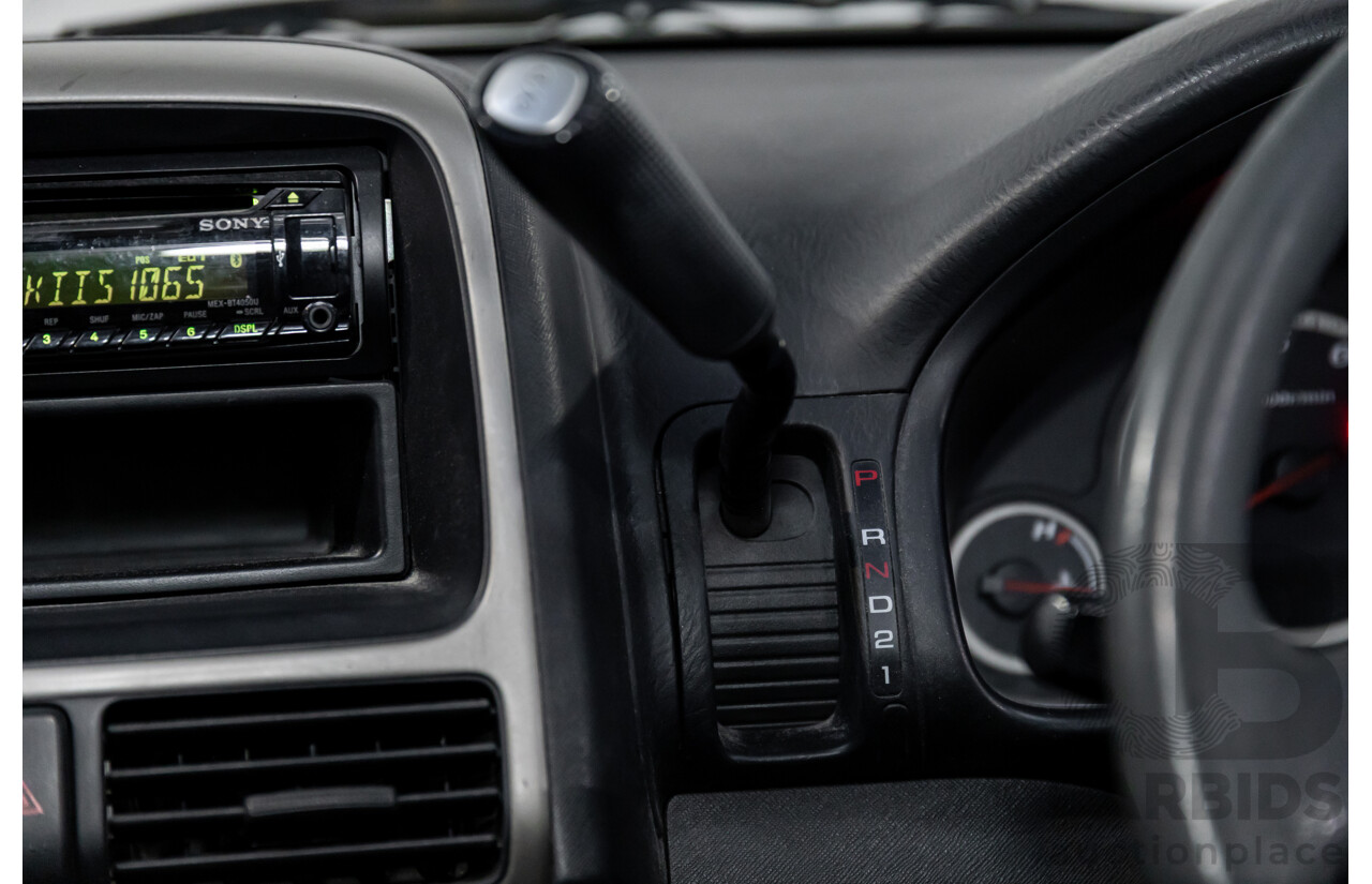 8/2002 Honda CR-V (4x4) MY02 4d Wagon Taffeta White 2.4L