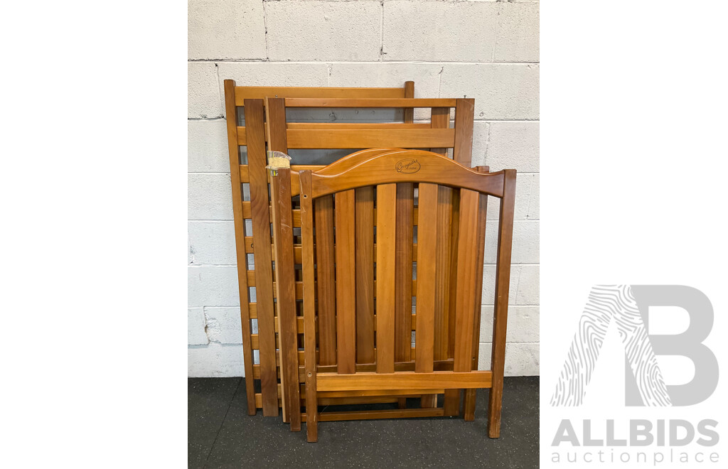 CROYEARS Wooden Baby Cot