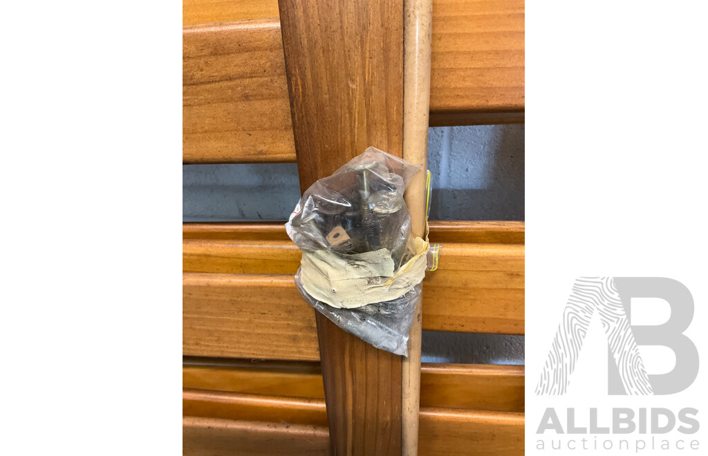 CROYEARS Wooden Baby Cot