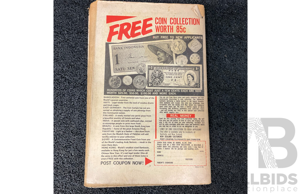 Assorted Vintage Australian Murray Comics - Lot of 14