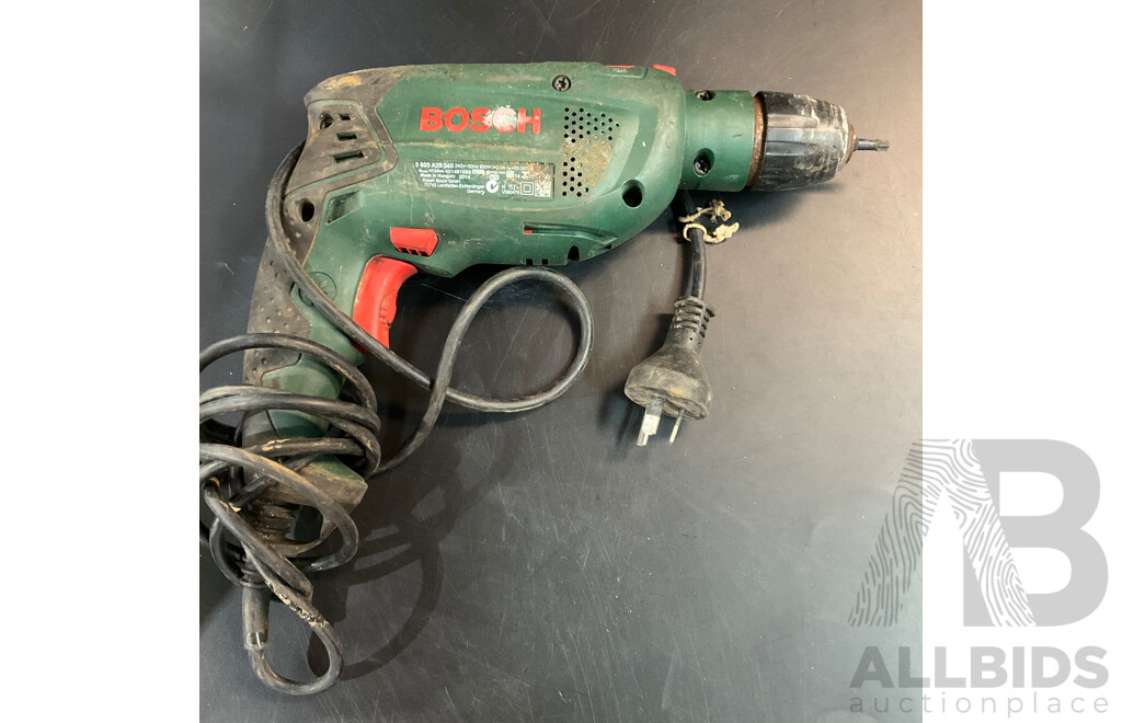 Assorted Corded Electric Tools Included 184mm Circular Saw, Sander and More - Lot of Five