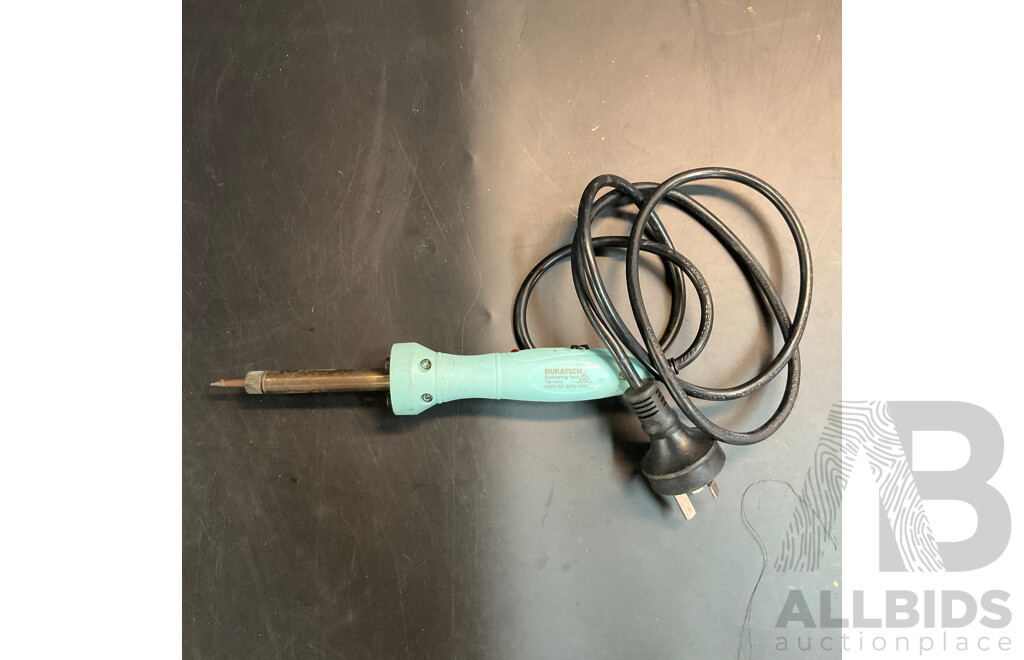 Assorted Corded Electric Tools Included 184mm Circular Saw, Sander and More - Lot of Five