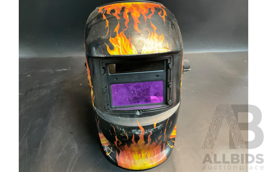 Star 170T Welder & Darkening Helment Mark & Tool Belt - Lot of 3