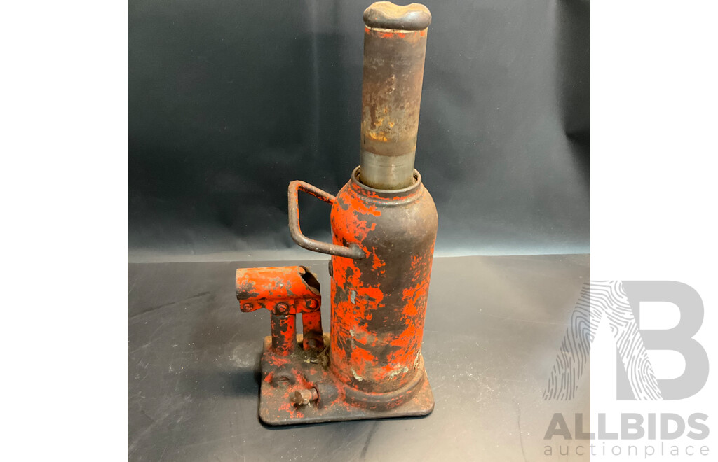 Vintage Skil 297 Rounter & Two Hydraulic Hand Jack & Four Grinding Wheels