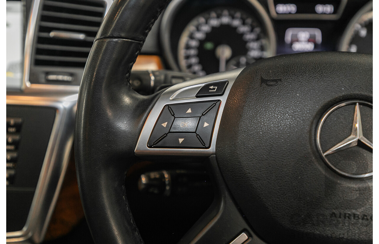 3/2014 Mercedes Benz ML 400 (4x4) AMG Sports Pack 166 MY14 4d Wagon Iridium Silver Metallic Twin Turbo V6 3.0L