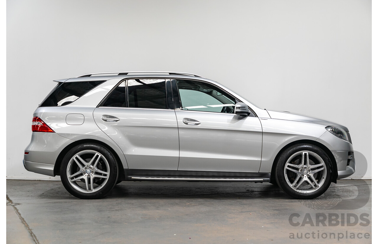 3/2014 Mercedes Benz ML 400 (4x4) AMG Sports Pack 166 MY14 4d Wagon Iridium Silver Metallic Twin Turbo V6 3.0L