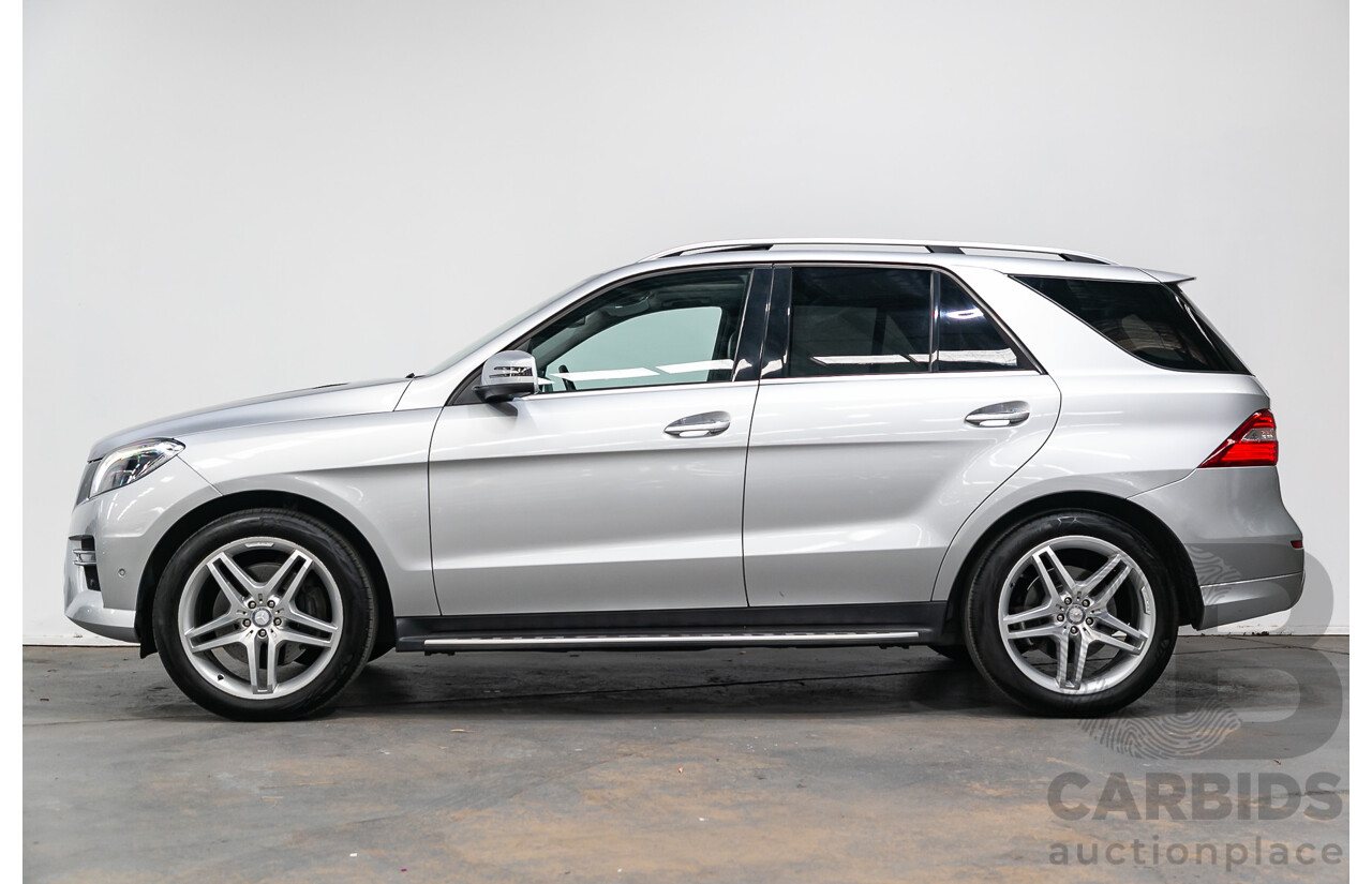 3/2014 Mercedes Benz ML 400 (4x4) AMG Sports Pack 166 MY14 4d Wagon Iridium Silver Metallic Twin Turbo V6 3.0L