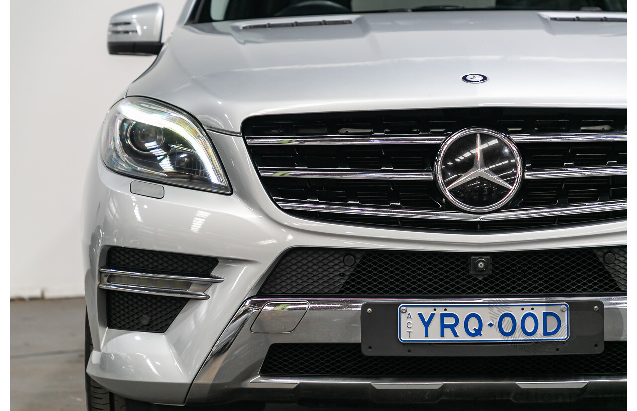 3/2014 Mercedes Benz ML 400 (4x4) AMG Sports Pack 166 MY14 4d Wagon Iridium Silver Metallic Twin Turbo V6 3.0L