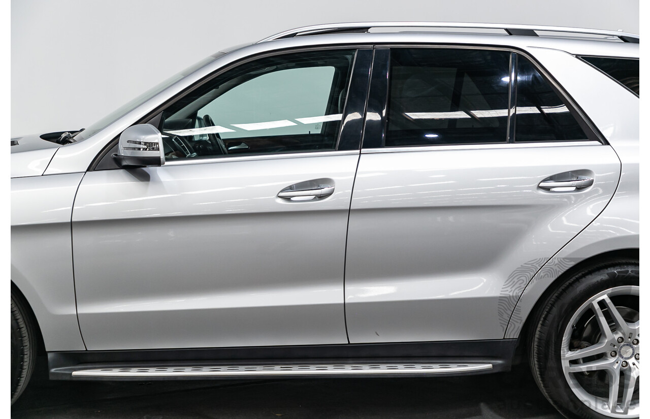3/2014 Mercedes Benz ML 400 (4x4) AMG Sports Pack 166 MY14 4d Wagon Iridium Silver Metallic Twin Turbo V6 3.0L