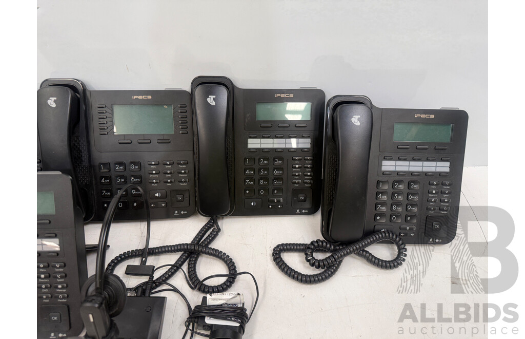 6x Ecrisson-LG IPECS 9200 Series Desktop Phones