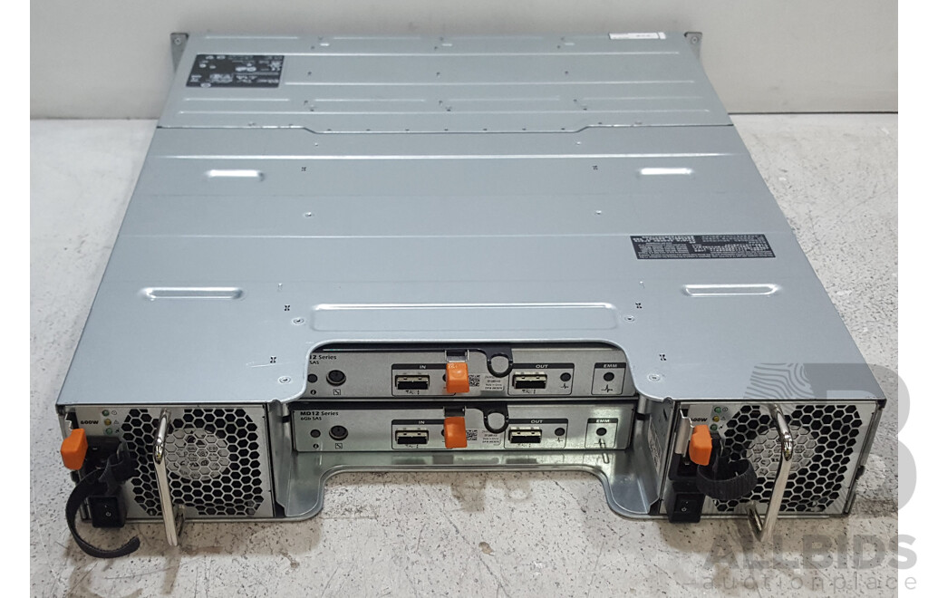Dell PowerVault MD1200 12-Bay SAS Hard Drive Array