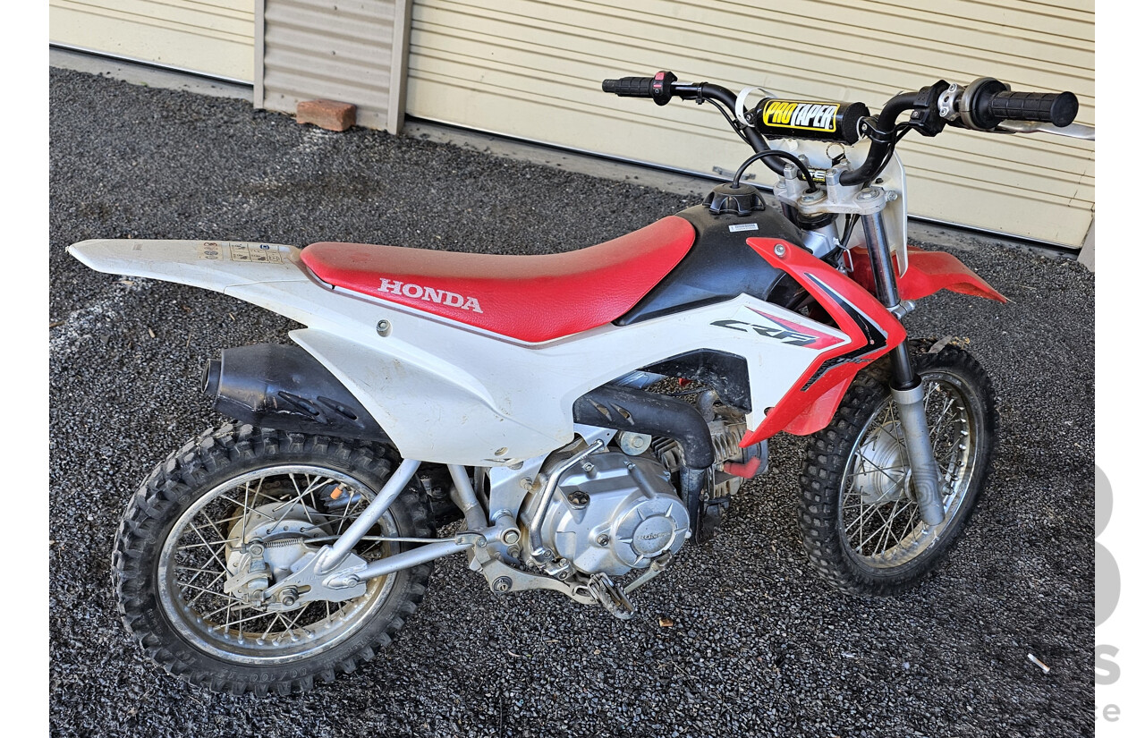 Honda CRF110 Motor Bike