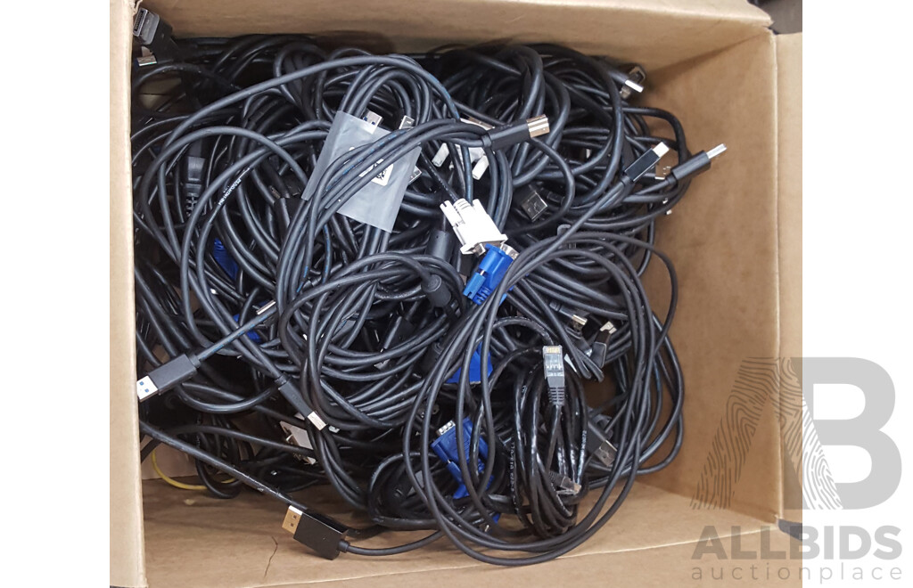 Bulk Lot of Assorted IT Equipment