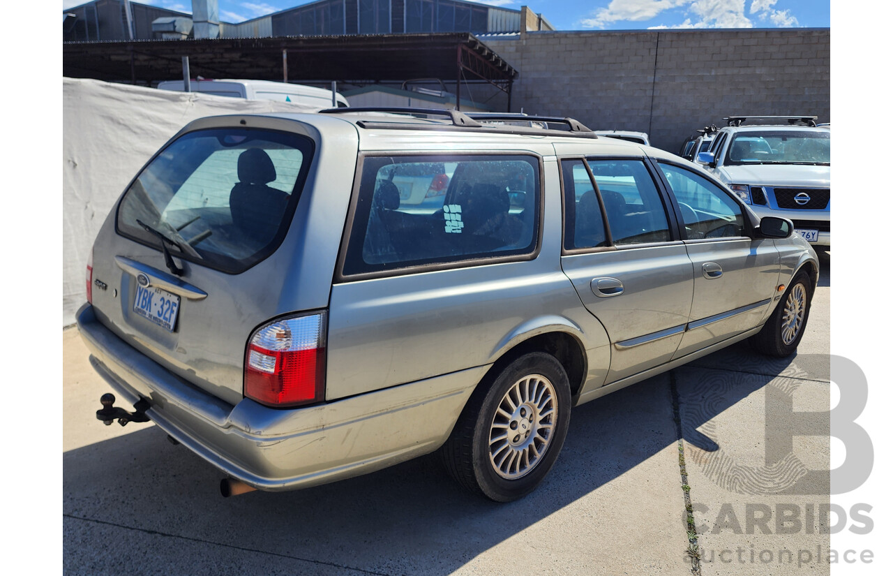1/2001 Ford Fairmont  AUII 4d Wagon Gold 4.0L