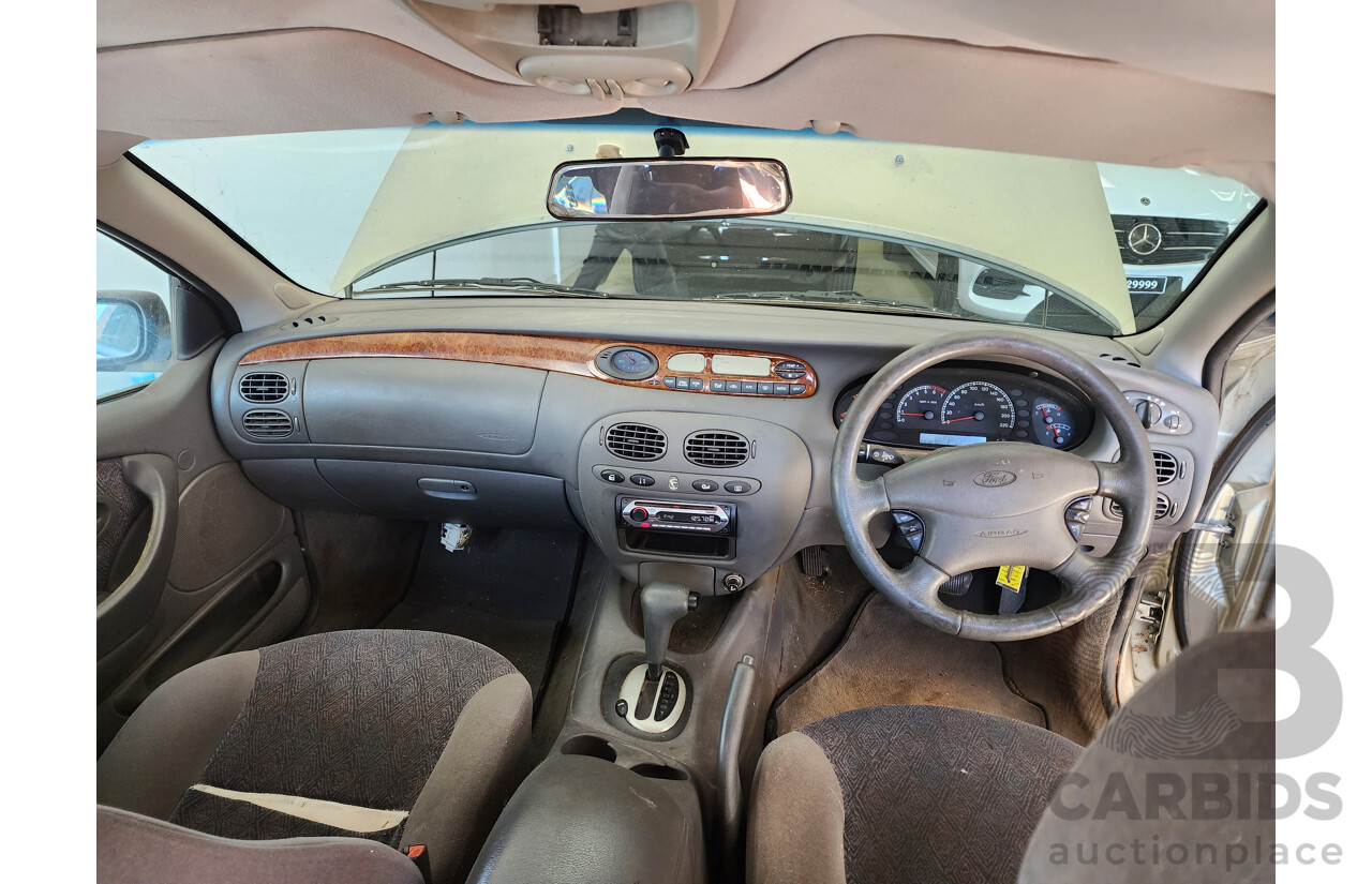 1/2001 Ford Fairmont  AUII 4d Wagon Gold 4.0L