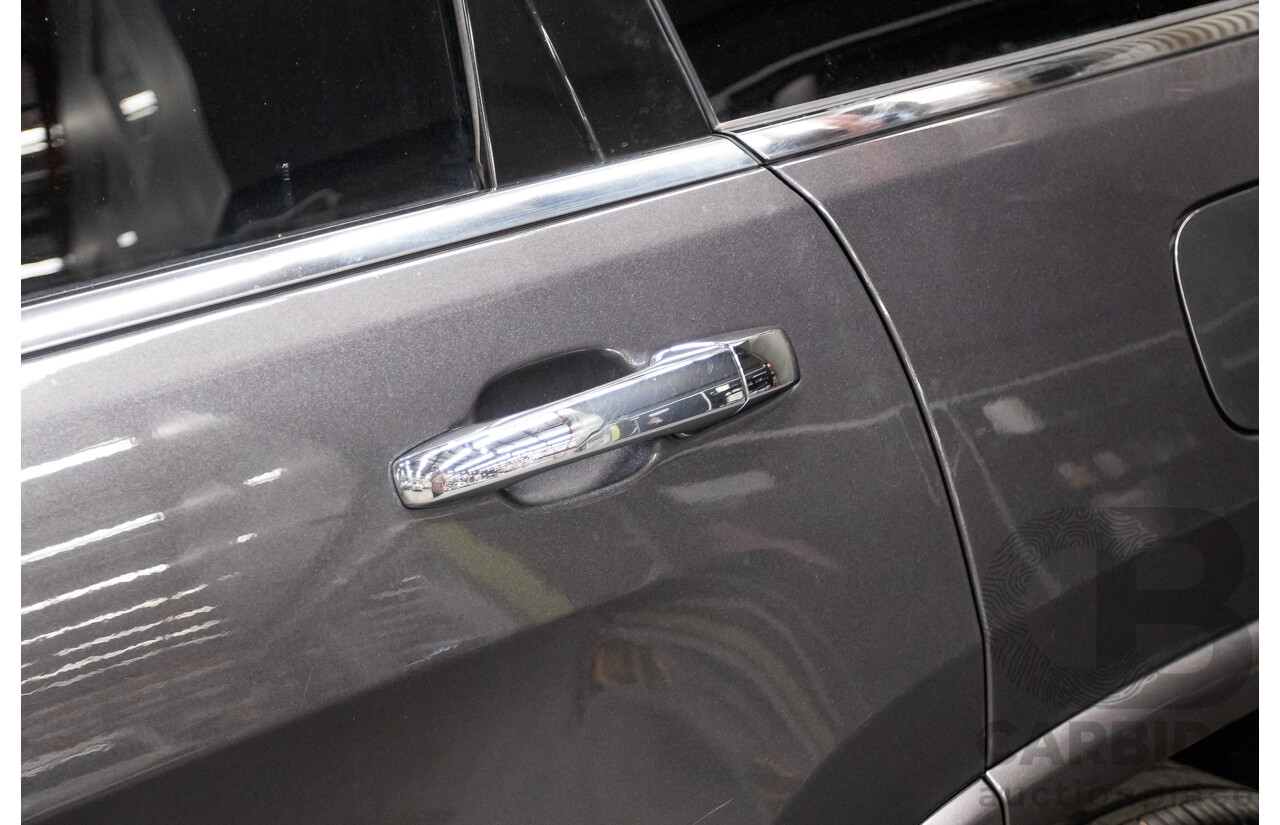 11/2016 Jeep Grand Cherokee Overland (4x4) WK MY15 4D Wagon Granite Crystal Metallic 3.6L V6