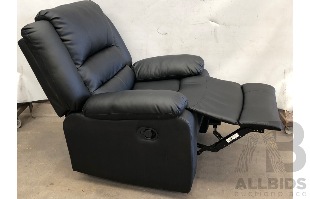 Fortia Faux Leather Luxury Zero Gravity Recliner Armchair