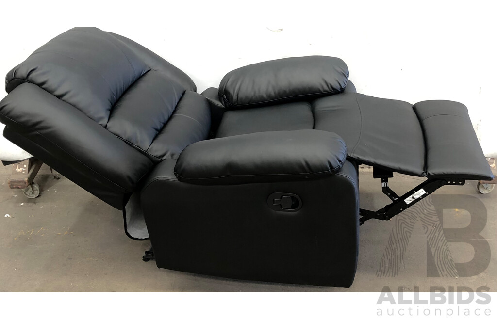 Fortia Faux Leather Luxury Zero Gravity Recliner Armchair