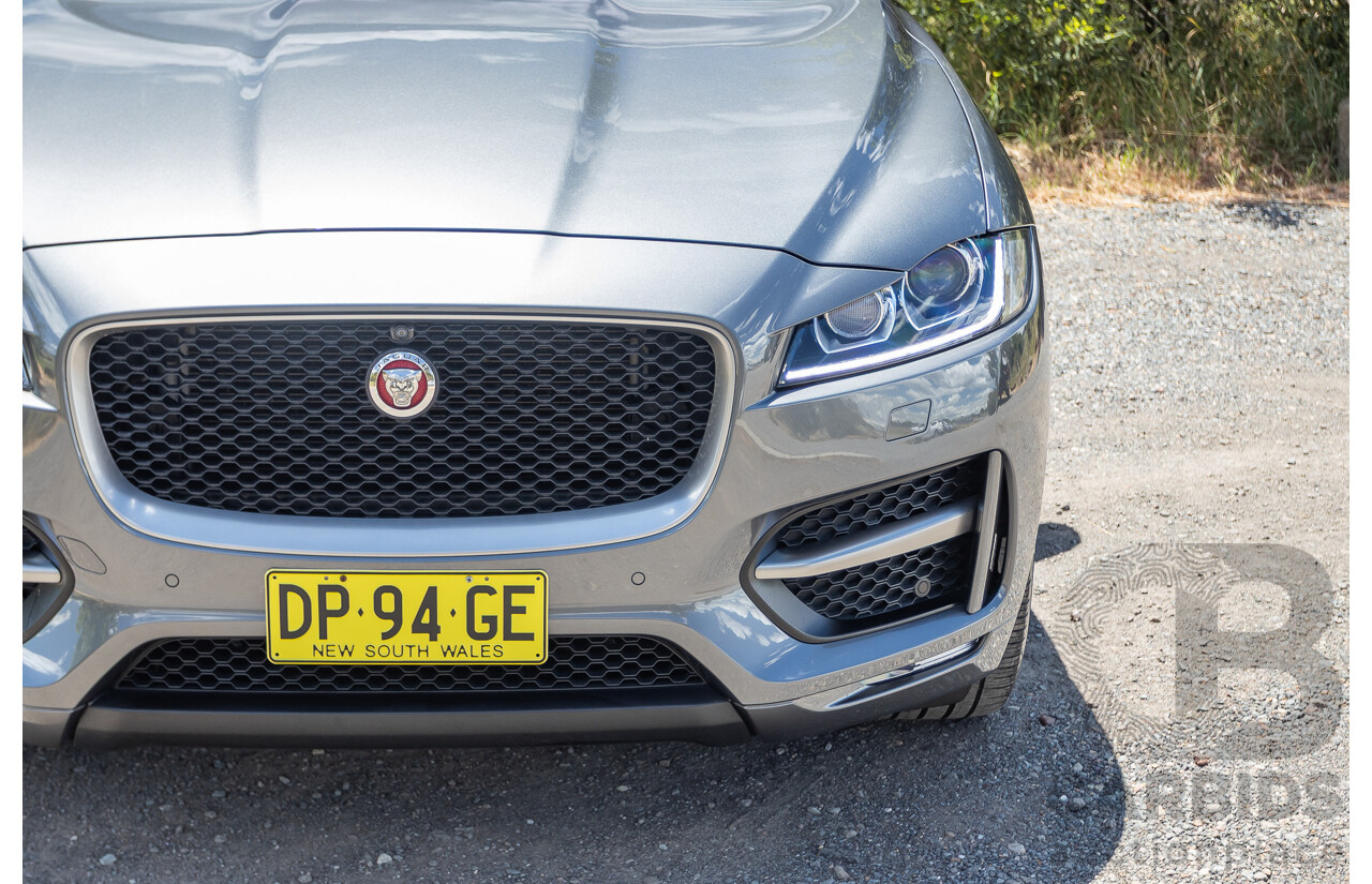 7/2016 Jaguar F-Pace 35t R-Sport (AWD) 4D Wagon Ammonite Grey Metallic Supercharged V6 3.0L